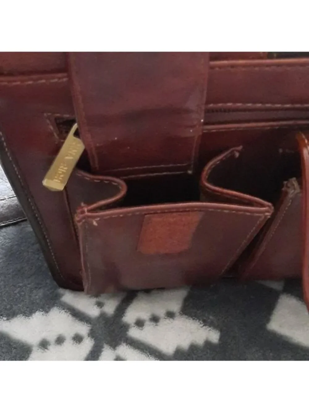 Rina Rich Vintage Red Hard Leather Accordion Crossbody Handbag Messenger Bag Y2K